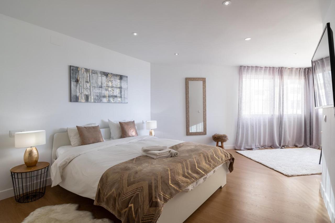 شقة Marbella Beach And Pool Duplex, Marbesun Properties المظهر الخارجي الصورة
